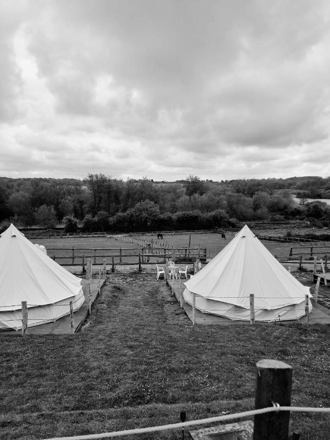 Walnut Tree Glamping 호텔 Sturry 외부 사진