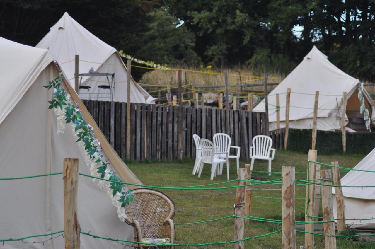 Walnut Tree Glamping 호텔 Sturry 외부 사진