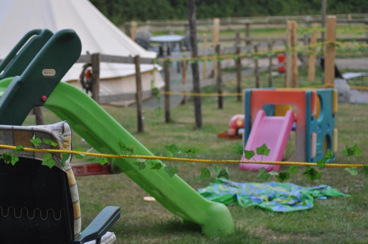 Walnut Tree Glamping 호텔 Sturry 외부 사진